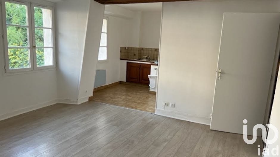 Vente appartement 2 pièces 46 m² à Montereau-Fault-Yonne (77130), 102 000 €