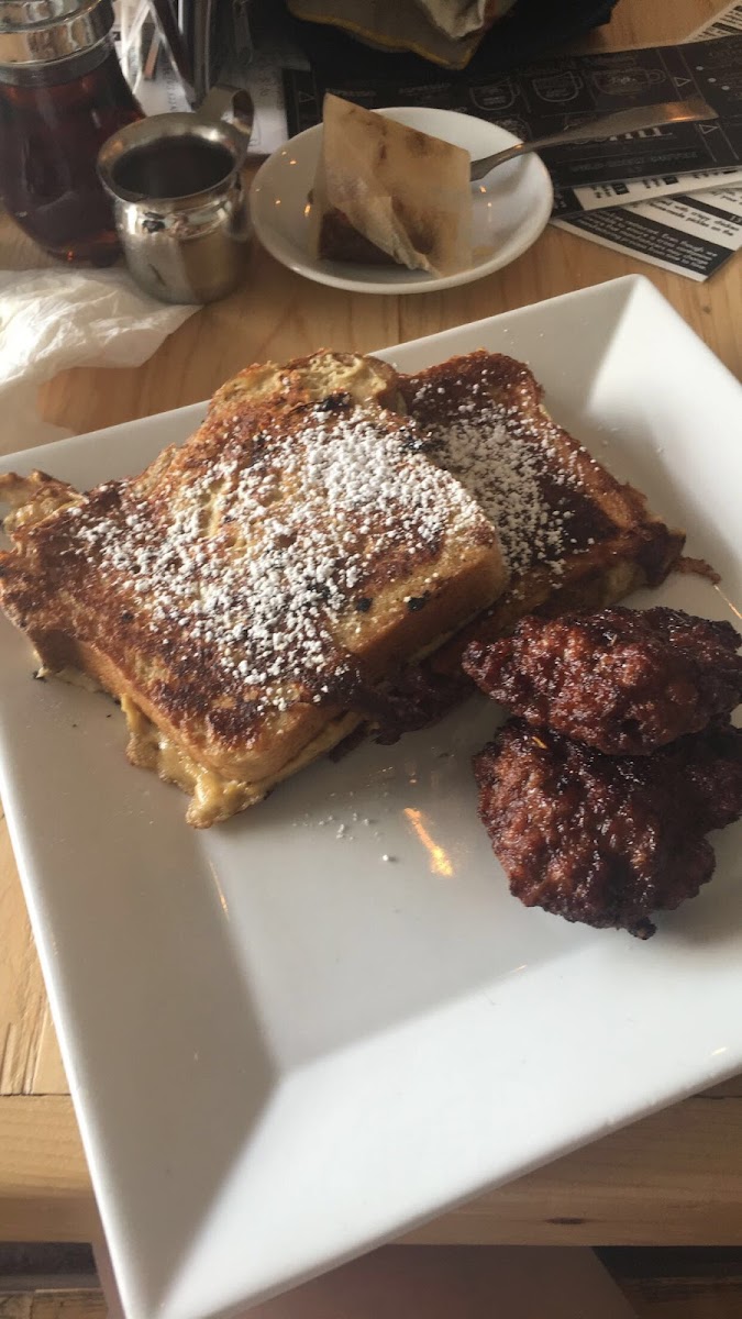 Gluten-Free Bread/Buns at Happy Creek Coffee & Tea