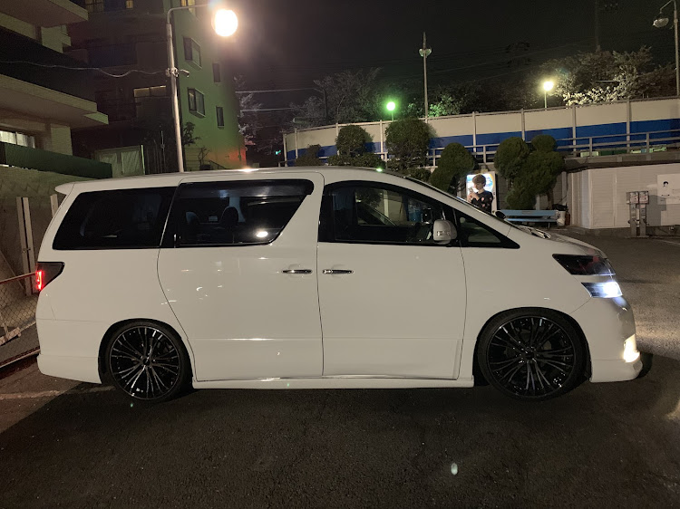 ヴェルファイアのヴェルファイア20・ヴェルファイア・洗車・N1・先輩と洗車に関するカスタム事例の投稿画像4枚目