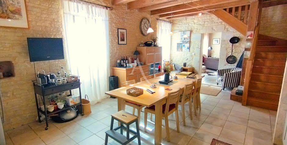 Vente maison 5 pièces 158 m² à Saint-medard (46150), 450 000 €