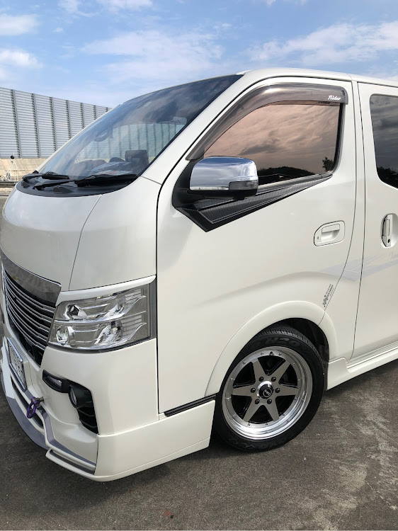 NV350キャラバンのNV350キャラバンに関するカスタム事例の投稿画像2枚目