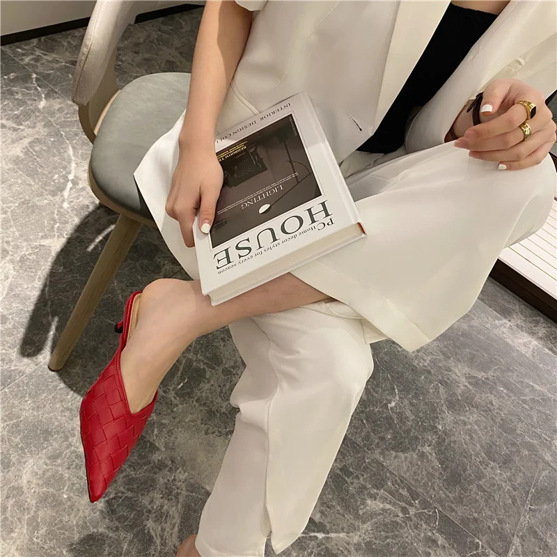 Title 14, Sandali a stiletto a punta per donna, un tocco ...