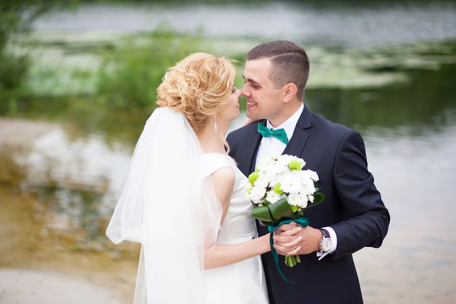 Wedding photographer Lena Zaryanova (zaryanova). Photo of 7 July 2016