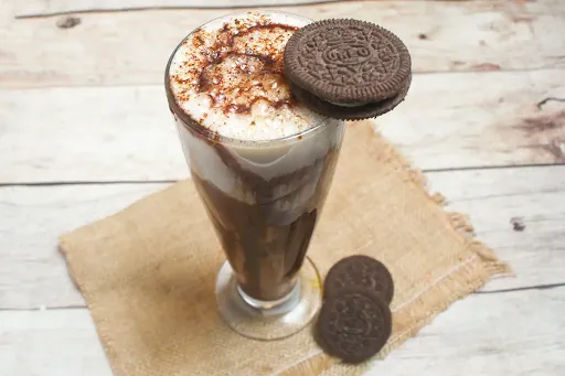 Oreo Milk Shake