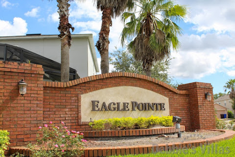 Entrance to Eagle Pointe