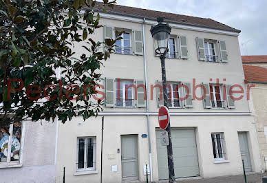 Maison avec jardin et terrasse 3