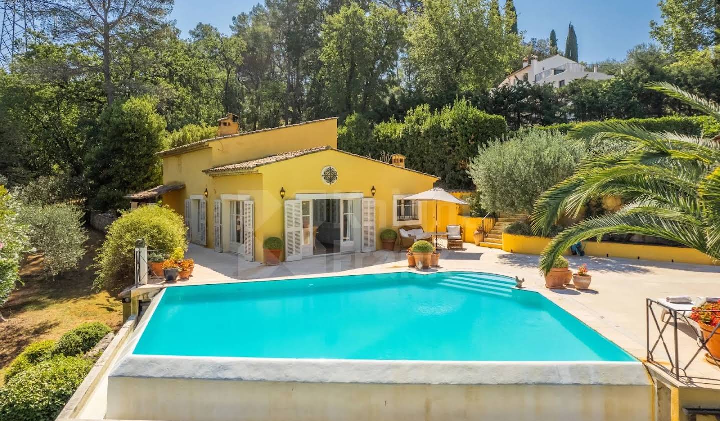 Villa with pool and terrace Mougins