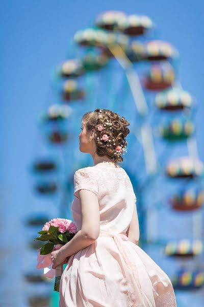 Wedding photographer Vladimir Vladimirov (vladivlad). Photo of 13 April 2016