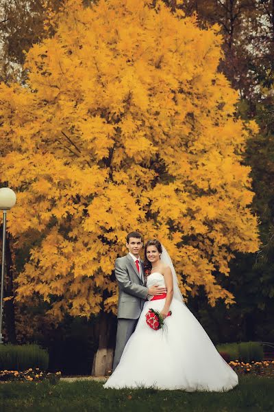 Fotógrafo de casamento Temirlan Karin (temirlan). Foto de 12 de maio 2015