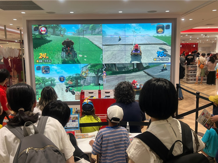 WRX STIの大阪1人旅・インディアンカレー・Nintendo大阪・F1・ブラッドピットに関するカスタム事例の投稿画像42枚目