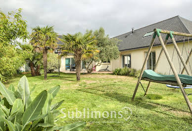 Maison avec piscine et terrasse 3