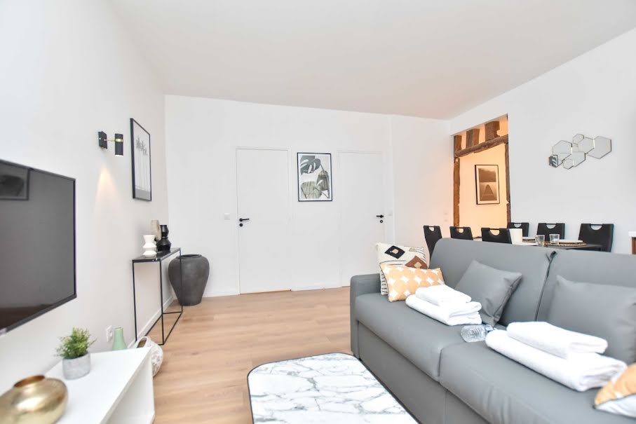 Location meublée appartement 3 pièces 50 m² à Paris 10ème (75010), 2 778 €