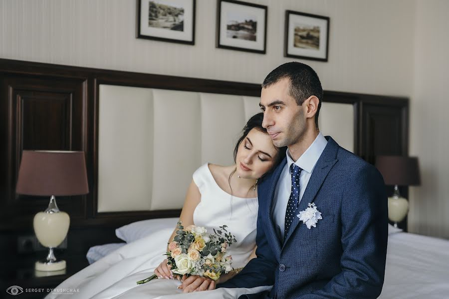 Fotografo di matrimoni Sergey Divuschak (serzh). Foto del 3 aprile 2018