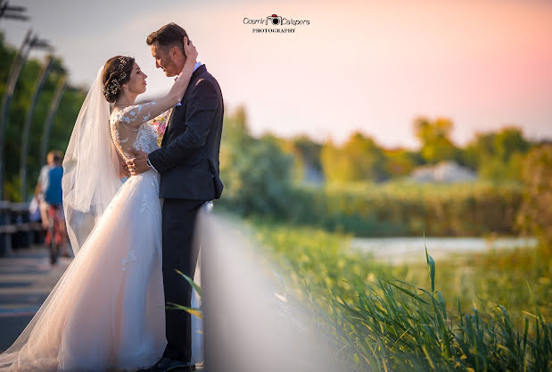 Wedding photographer Cosmin Calispera (cosmincalispera). Photo of 13 November 2019