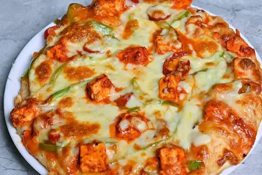 Butter Chicken Pizza