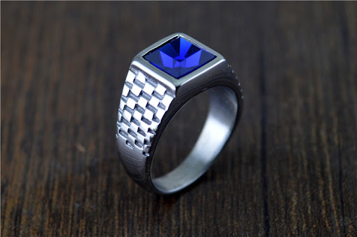Title 8, Popular Punk Retro Inlaid Jewel Pattern Titaniu...
