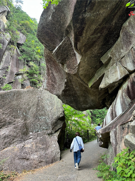 マークXの山梨ぶどう狩り(シャインマスカット)・昇仙峡・山梨名物・ほうとう・石和温泉♨️満喫・カニ食べ放題に関するカスタム事例の投稿画像37枚目