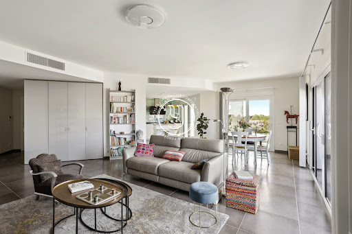 Apartment with terrace 5