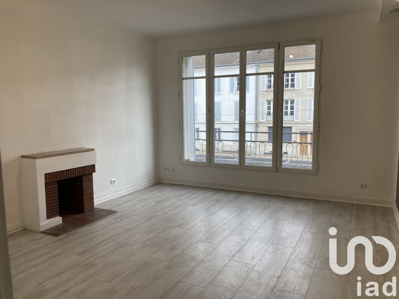 Vente appartement 2 pièces 58 m² à Chalons-en-champagne (51000), 89 970 €