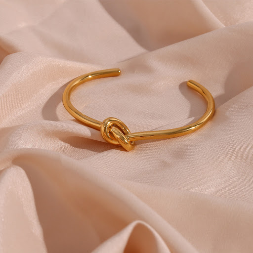 Title 5, Louisa Gold Bangle — Timeless elegance for ever...