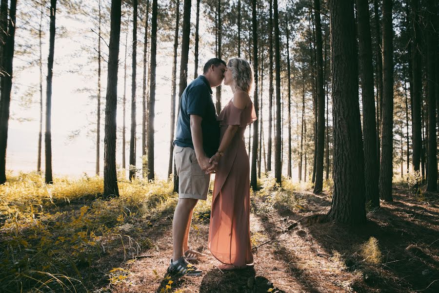 Hochzeitsfotograf Warren Wade (t5gysov). Foto vom 5. Mai 2021