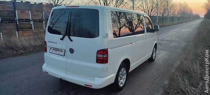 продам авто Volkswagen Transporter  фото 3