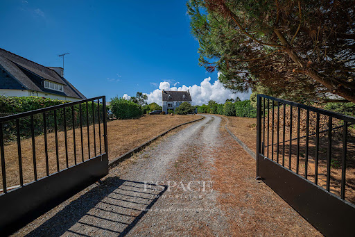 House with garden and terrace 3