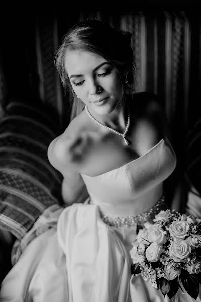 Fotógrafo de casamento Alena Dmitrienko (alexi9). Foto de 22 de novembro 2016