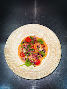 Prawn salad with Romesco