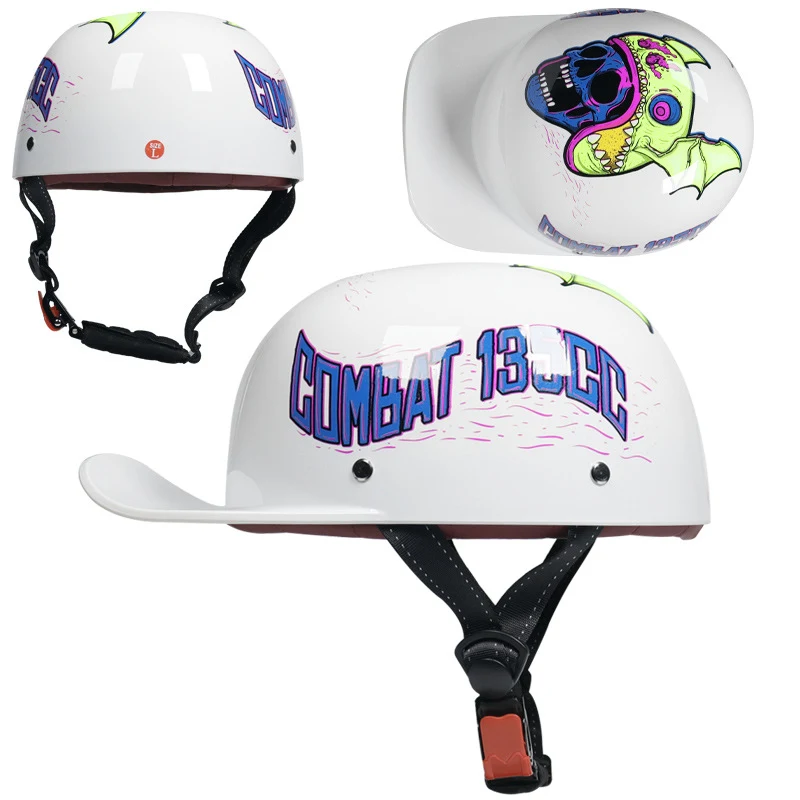 Casque demi-jet pour scooter, style scoop, protection légère et confortable. Parfait pour la ville et les courts trajets en moto.