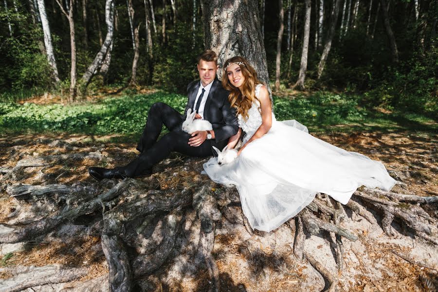 Wedding photographer Pavel Nenartovich (nenik83). Photo of 23 June 2017