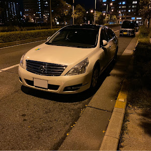 ティアナ J32