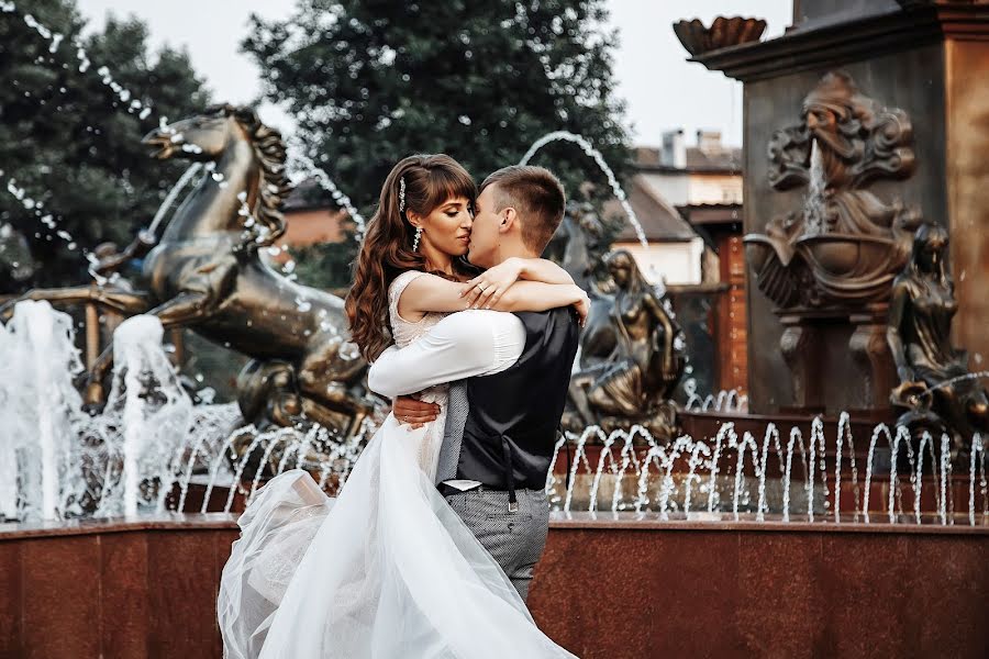 Fotógrafo de bodas Irina Manakova (irinamanakova). Foto del 4 de junio 2020