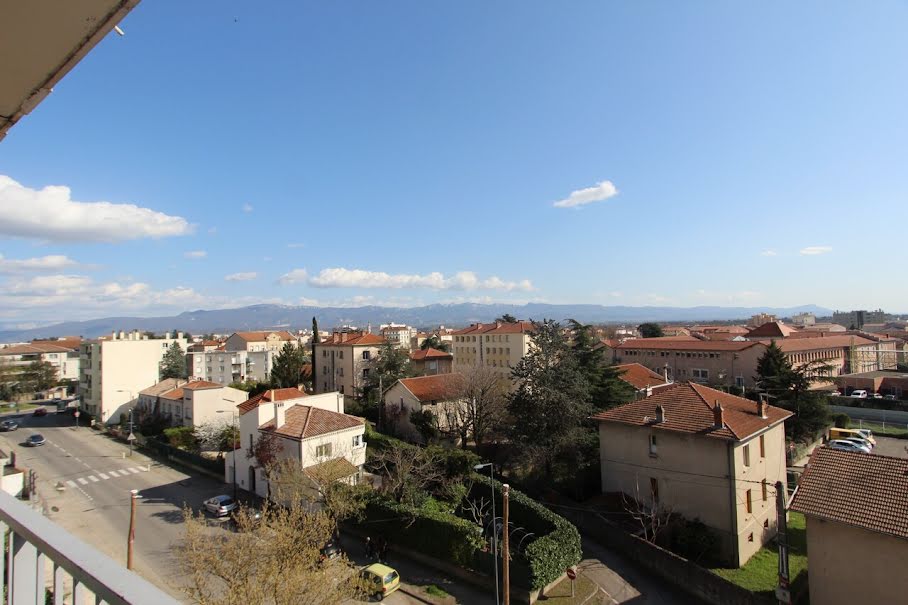 Vente appartement 1 pièce 45 m² à Romans-sur-isere (26100), 70 000 €