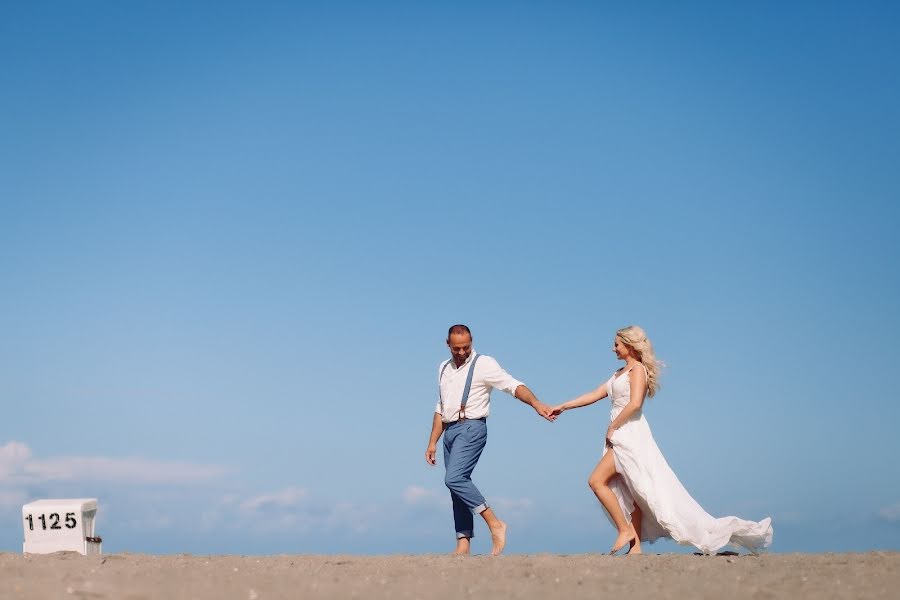 Fotógrafo de casamento Elizaveta Romanova (romanovahamburg). Foto de 22 de outubro 2020