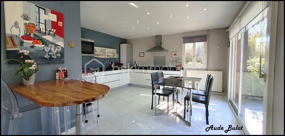 Vente maison 6 pièces 198 m² à Gruson (59152), 799 500 €