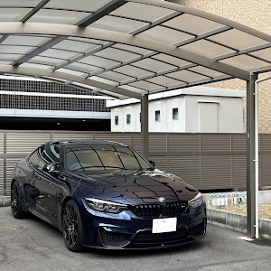 M4 クーペ F82