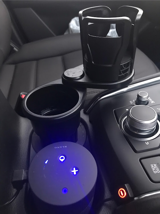 CX-5のマルチカップホルダー・ドリンクホルダー・KF2P・CX-5に関するカスタム事例の投稿画像1枚目