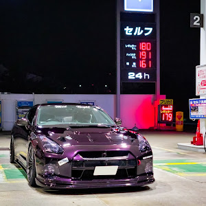 NISSAN GT-R R35