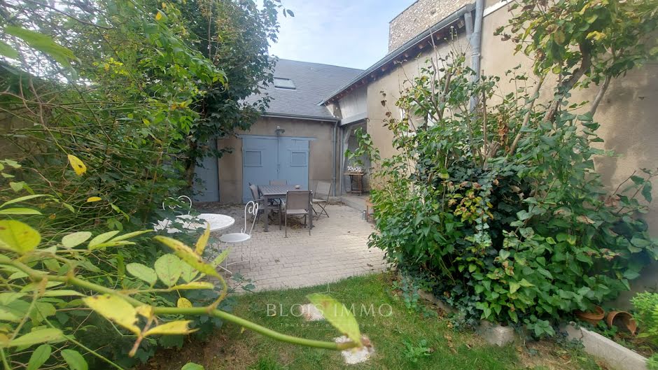 Vente propriété 10 pièces 230 m² à Blois (41000), 470 000 €