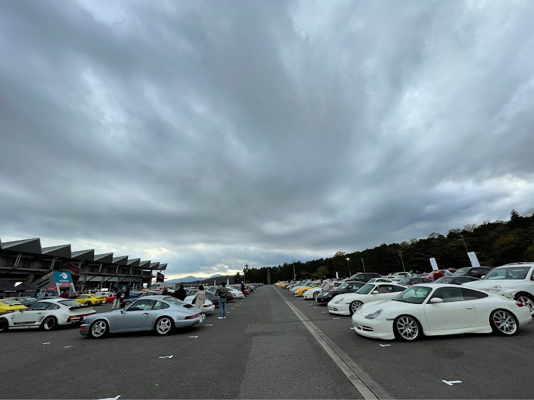 911 クーペの227styleさんが投稿したカスタム事例の投稿画像2枚目