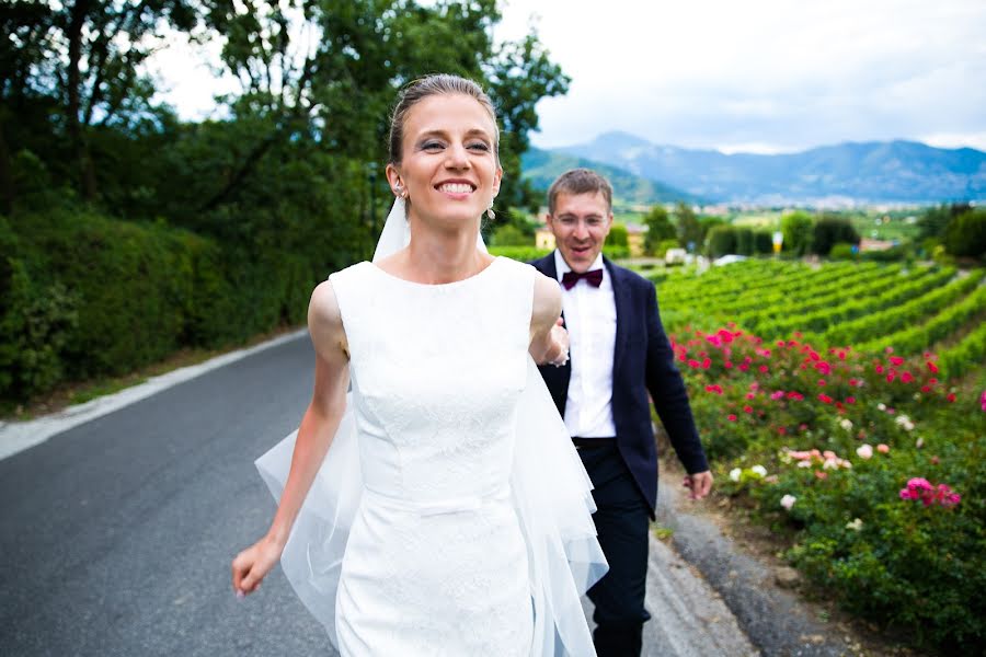 Wedding photographer Taya Kopeykina (tvkopeikina). Photo of 17 July 2016