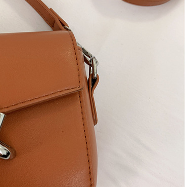 Title 9, High-End Retro Womens Messenger Bag Classic St...