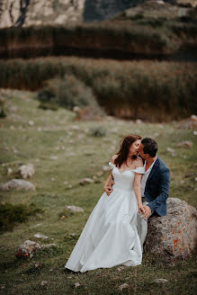 Fotógrafo de casamento Nika Shaishmelashvili (nika1990). Foto de 5 de outubro 2021