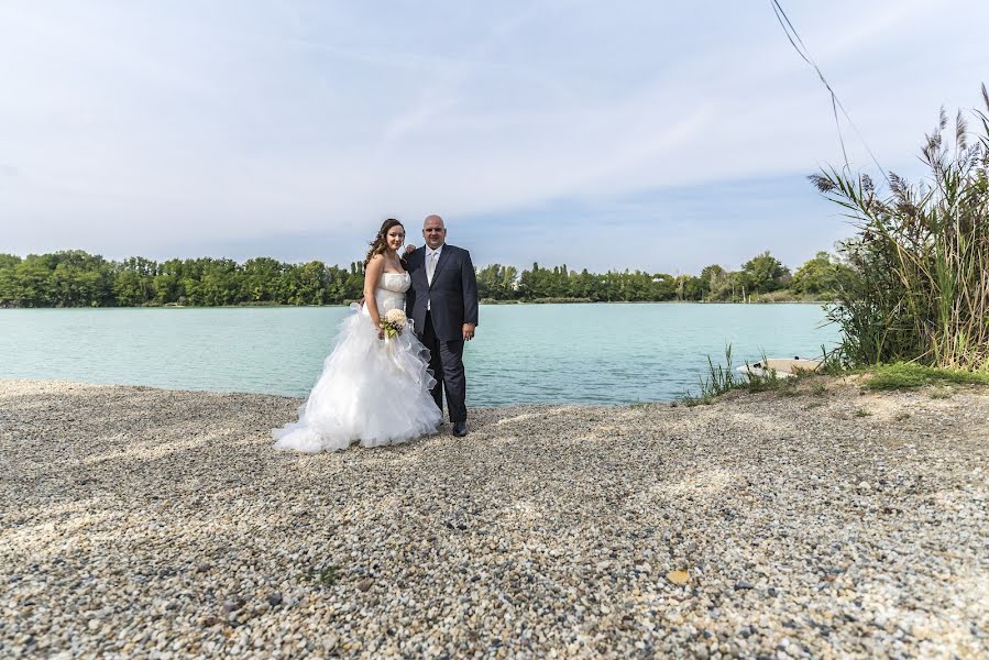 Fotografo di matrimoni Alan Piscaglia (alanpis). Foto del 11 aprile 2020