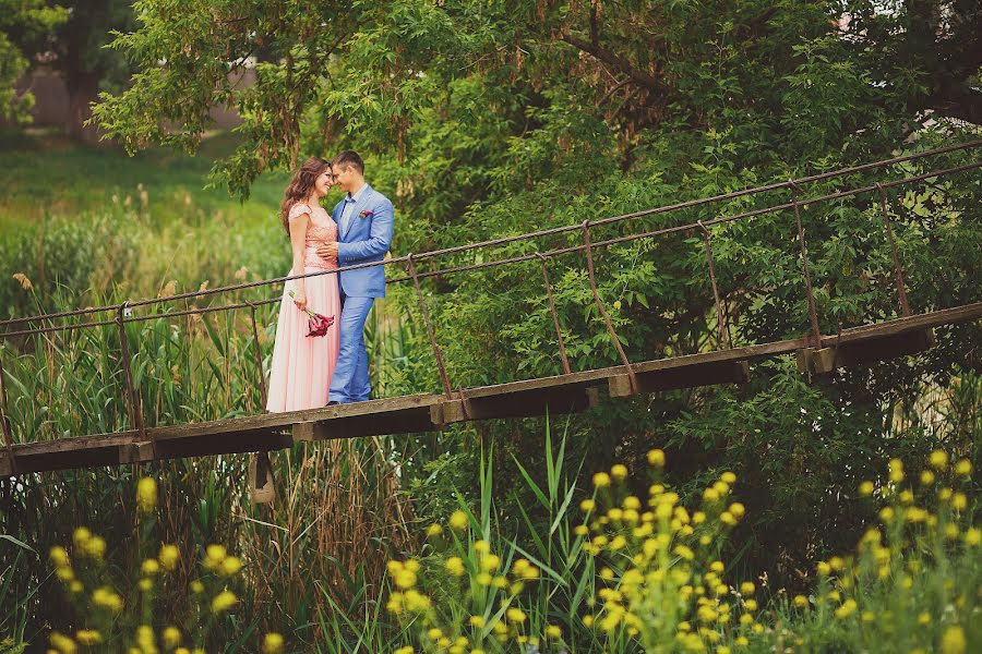 Wedding photographer Oleg Roganin (roganin). Photo of 5 October 2017