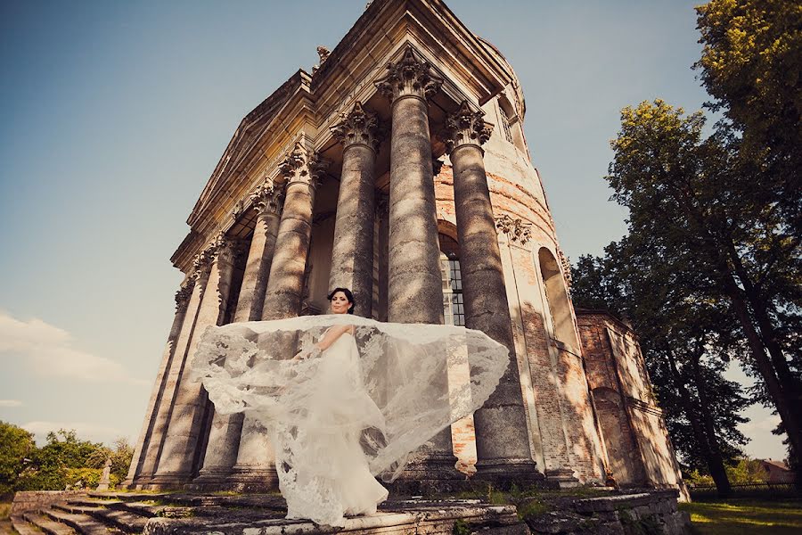 Wedding photographer Oleg Dobrianskyi (dobrianskiy). Photo of 2 August 2013