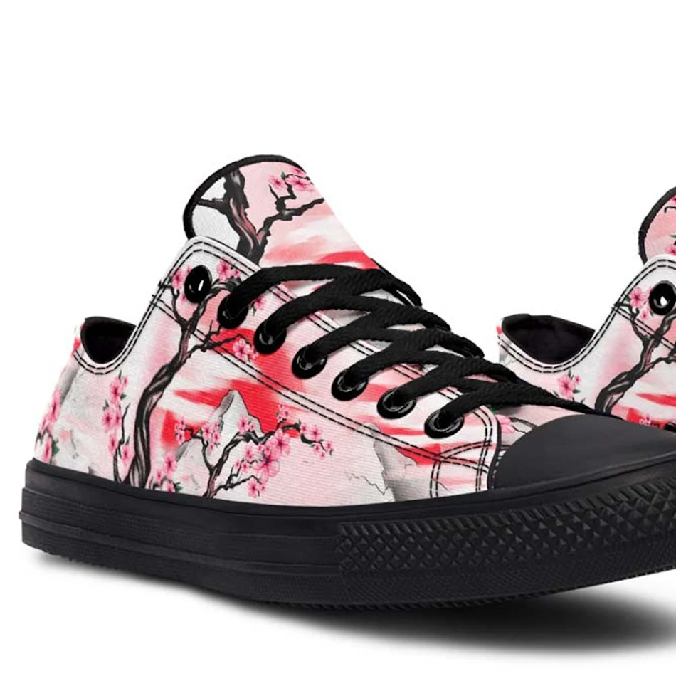 Fashionable low-top canvas schoenen met print voor koppels, bieden comfort en een stijlvolle, bijpassende look voor dagelijks gebruik.