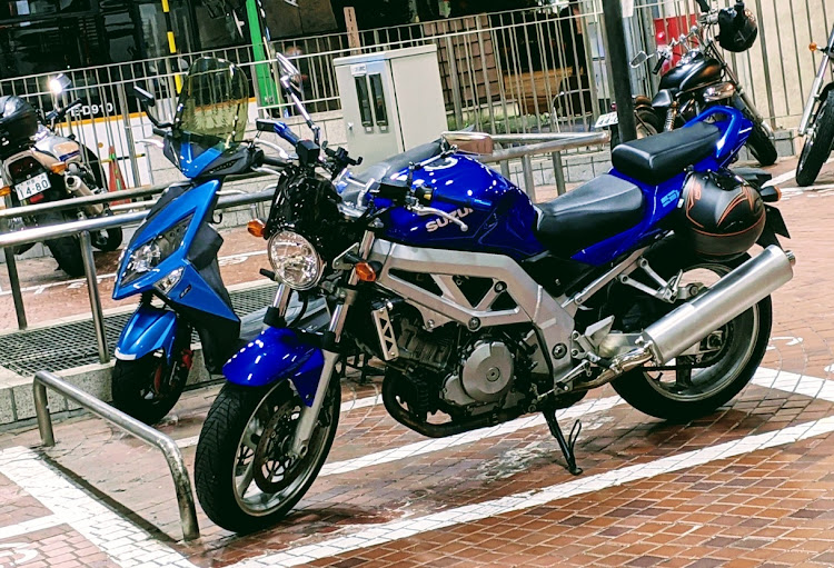 スイフトスポーツのSV1000に関するカスタム事例の投稿画像4枚目