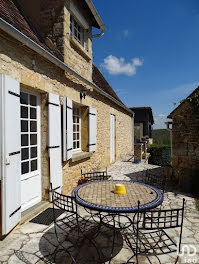 maison à Saint-Cyprien (24)